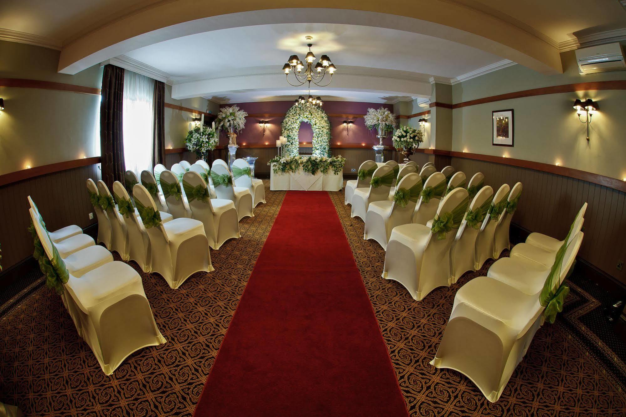 The Crown Hotel Bawtry-唐克斯特 外观 照片