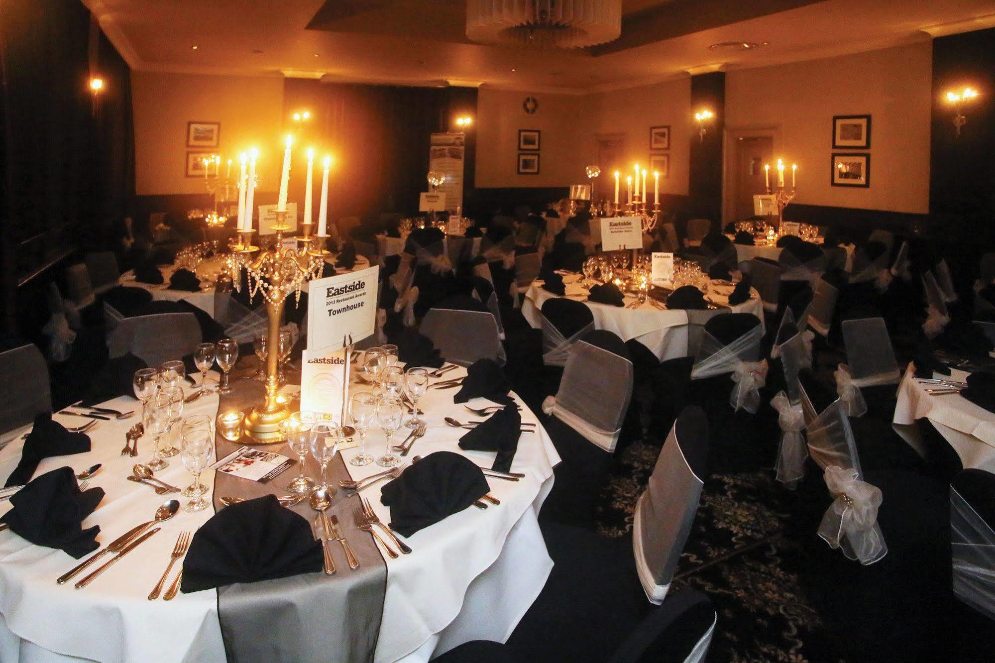 The Crown Hotel Bawtry-唐克斯特 外观 照片